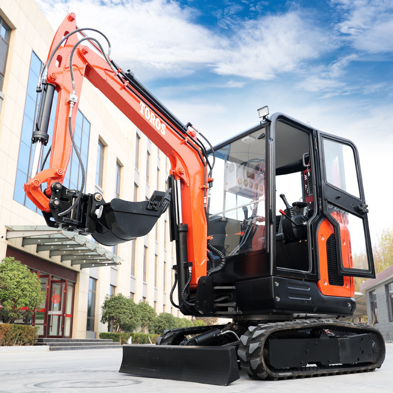 Municipal Engineering 2.5 Ton Mini Excavator 24.5kw Micro Mini Digger With Cab