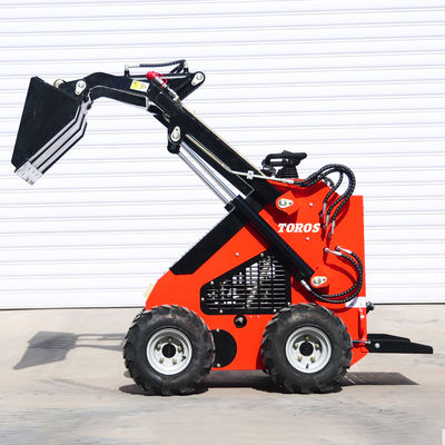 डीजल इंजन 25Hp-35Hp मिनी स्किड स्टीयर लोडर अर्थ मूविंग मशीनरी